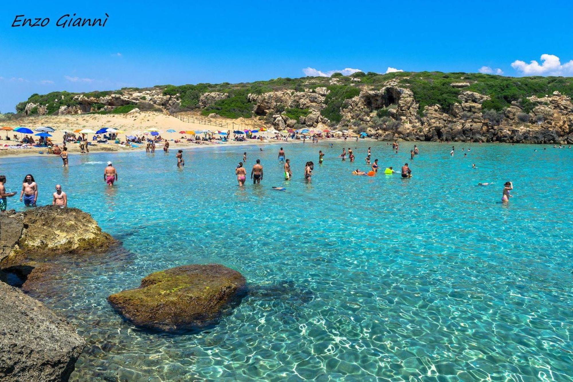 Candiano Palace Portopalo Di Capo Passero Exteriör bild