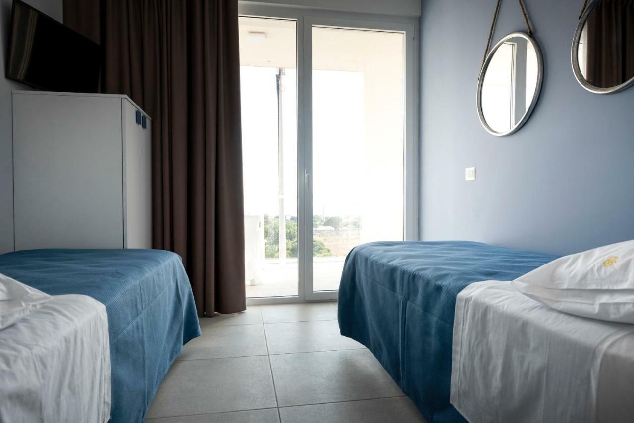 Candiano Palace Portopalo Di Capo Passero Exteriör bild